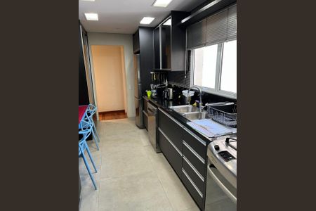 Apartamento à venda com 180m², 3 quartos e 3 vagasCozinha