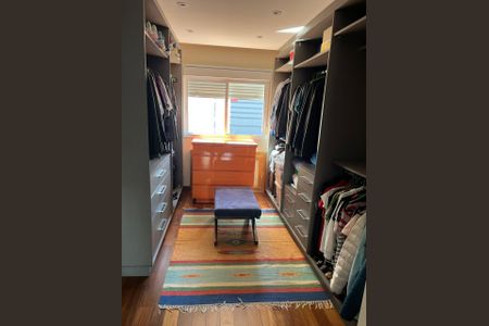 Apartamento à venda com 180m², 3 quartos e 3 vagasSuíte 3