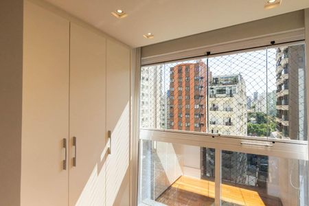 Apartamento à venda com 162m², 3 quartos e 4 vagasQuarto 2