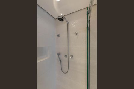 Apartamento à venda com 162m², 3 quartos e 4 vagasBanheiro 2