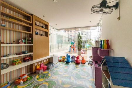Apartamento à venda com 162m², 3 quartos e 4 vagasÁrea comum - Brinquedoteca