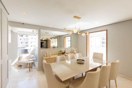 Apartamento à venda com 162m², 3 quartos e 4 vagasSala