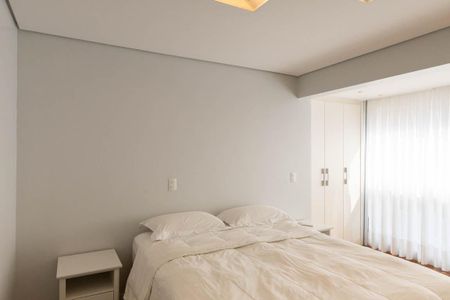 Apartamento à venda com 162m², 3 quartos e 4 vagasQuarto 1