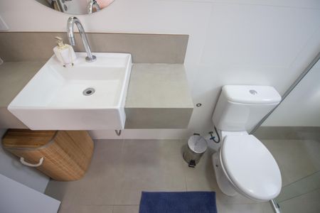 Apartamento à venda com 65m², 2 quartos e 2 vagasBanheiro da Suíte