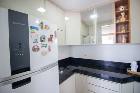Apartamento à venda com 65m², 2 quartos e 2 vagasCozinha e Área de Serviço