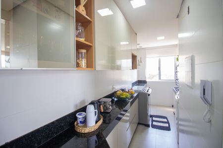 Apartamento à venda com 65m², 2 quartos e 2 vagasCozinha e Área de Serviço