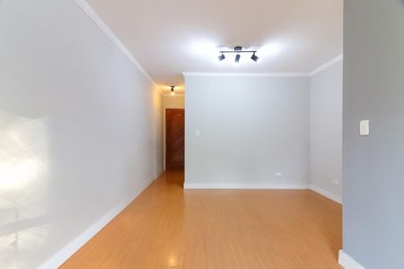 Sala de apartamento à venda com 2 quartos, 53m² em Continental, Osasco