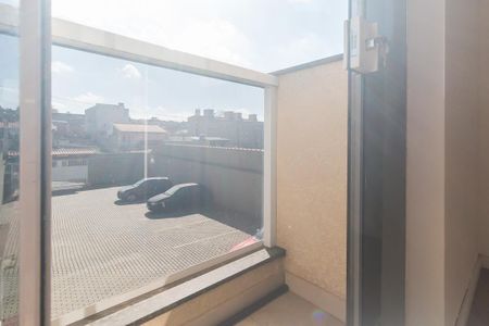 Apartamento para alugar com 65m², 2 quartos e 1 vaga Apartamento para alugar com 65m², 2 quartos e 1 vagaSacada do Quarto 1