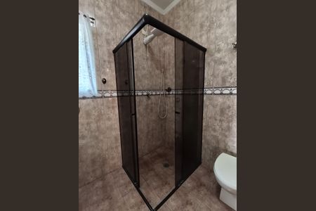 Casa à venda com 194m², 4 quartos e 4 vagas Casa à venda com 194m², 4 quartos e 4 vagasBanheiro