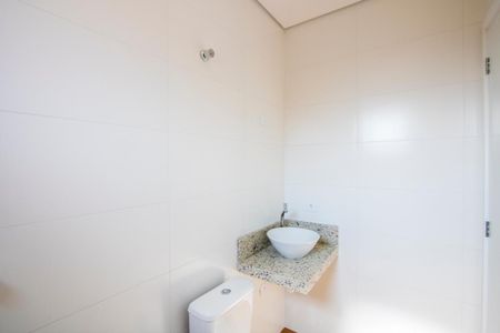 Apartamento à venda com 54m², 2 quartos e 1 vaga Apartamento à venda com 54m², 2 quartos e 1 vagaBanheiro da Suíte