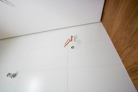 Apartamento à venda com 54m², 2 quartos e 1 vaga Apartamento à venda com 54m², 2 quartos e 1 vagaBanheiro Social