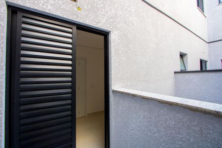 Apartamento à venda com 56m², 2 quartos e 1 vaga Apartamento à venda com 56m², 2 quartos e 1 vagaVaranda da Suíte