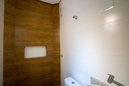 Apartamento à venda com 56m², 2 quartos e 1 vaga Apartamento à venda com 56m², 2 quartos e 1 vagaBanheiro da Suíte