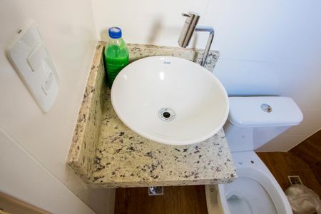 Apartamento à venda com 89m², 2 quartos e 1 vaga Apartamento à venda com 89m², 2 quartos e 1 vagaBanheiro da Suíte