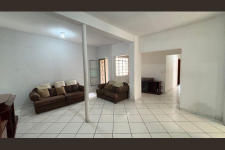 Sala de casa para alugar com 4 quartos, 150m² em Vila Suíça, Santo André