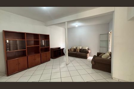 Sala de casa para alugar com 4 quartos, 150m² em Vila Suíça, Santo André