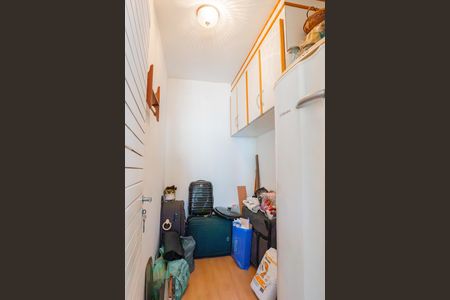 Apartamento à venda com 250m², 5 quartos e 3 vagas Apartamento à venda com 250m², 5 quartos e 3 vagasQuarto de Serviço 1