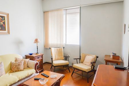 Apartamento à venda com 250m², 5 quartos e 3 vagas Apartamento à venda com 250m², 5 quartos e 3 vagasQuarto 3