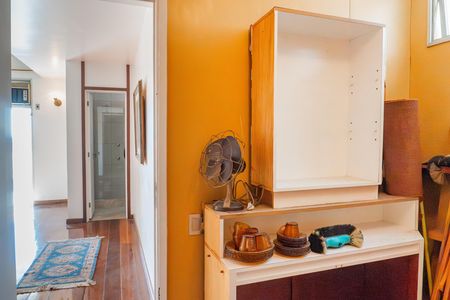 Apartamento à venda com 250m², 5 quartos e 3 vagas Apartamento à venda com 250m², 5 quartos e 3 vagasQuarto 5
