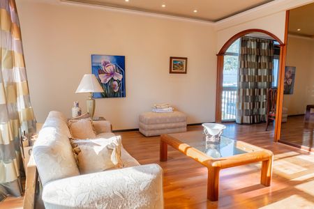 Apartamento à venda com 250m², 5 quartos e 3 vagas Apartamento à venda com 250m², 5 quartos e 3 vagasSala