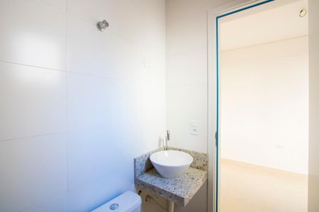 Apartamento à venda com 100m², 2 quartos e 1 vaga Apartamento à venda com 100m², 2 quartos e 1 vagaBanheiro da Suíte
