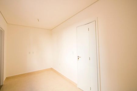 Apartamento à venda com 100m², 2 quartos e 1 vaga Apartamento à venda com 100m², 2 quartos e 1 vagaSuíte