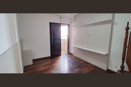 Apartamento à venda com 180m², 3 quartos e 3 vagasSuíte