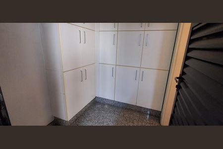 Apartamento à venda com 180m², 3 quartos e 3 vagasÁrea de Serviço