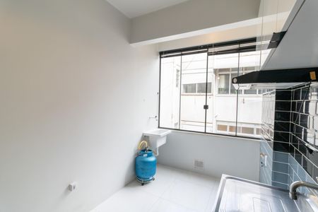Apartamento à venda com 60m², 2 quartos e sem vagaCozinha