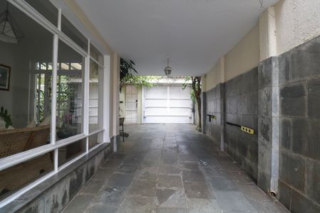 Casa à venda com 300m², 4 quartos e 5 vagasGaragem