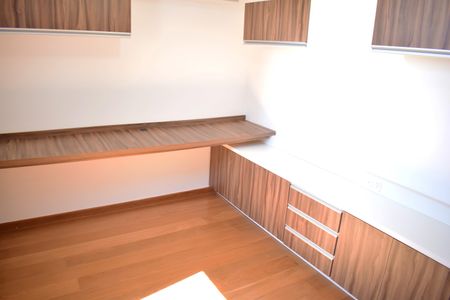 Apartamento para alugar com 253m², 4 quartos e 3 vagasQuarto 2