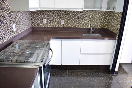 Apartamento para alugar com 253m², 4 quartos e 3 vagasCozinha