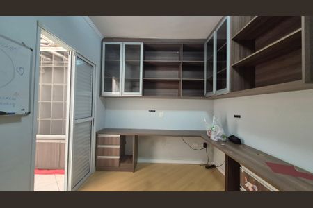 Apartamento à venda com 93m², 3 quartos e 2 vagasQuarto
