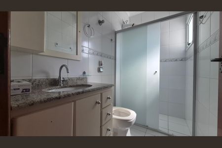 Apartamento à venda com 93m², 3 quartos e 2 vagasBanheiro da suíte