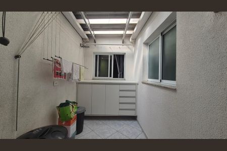 Apartamento à venda com 93m², 3 quartos e 2 vagasLavanderia