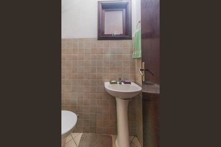 Lavabo de casa à venda com 3 quartos, 120m² em Hípica, Porto Alegre