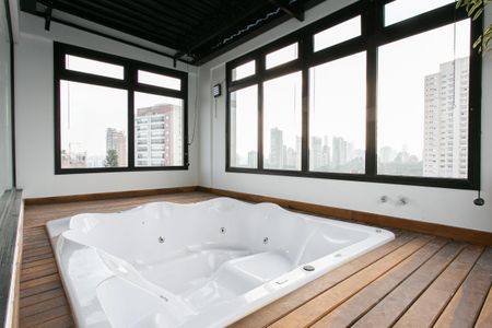 Apartamento à venda com 35m², 1 quarto e 1 vagaÁrea comum - Ofurô