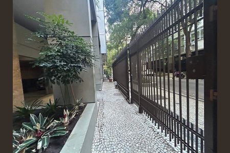 Apartamento à venda com 84m², 2 quartos e 1 vaga