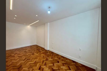 Apartamento à venda com 120m², 3 quartos e 1 vaga Apartamento à venda com 120m², 3 quartos e 1 vagaQuarto 2