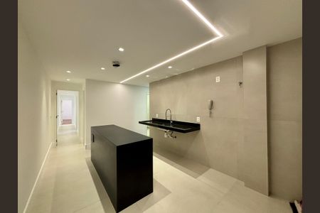 Apartamento à venda com 120m², 3 quartos e 1 vaga Apartamento à venda com 120m², 3 quartos e 1 vagaCozinha