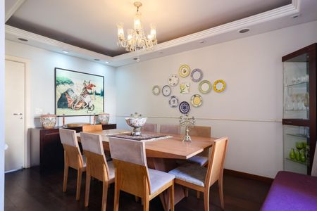 Apartamento à venda com 340m², 4 quartos e 5 vagas Apartamento à venda com 340m², 4 quartos e 5 vagasSala