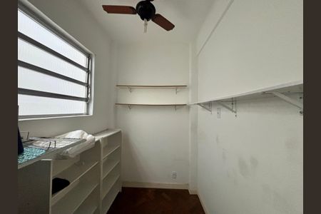 Apartamento à venda com 85m², 2 quartos e sem vaga Apartamento à venda com 85m², 2 quartos e sem vagaQuarto de Serviço
