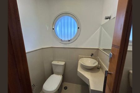 Casa à venda com 3 quartos, 323m² em Cidade Mãe do Céu, São Paulo