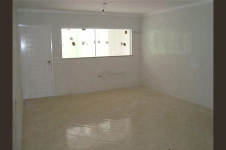 Casa à venda com 3 quartos, 126m² em Vila Fernandes, São Paulo