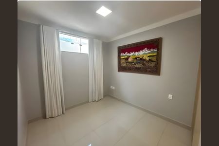 Casa para alugar com 95m², 2 quartos e 1 vaga Casa para alugar com 95m², 2 quartos e 1 vagaSala