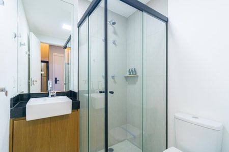 Studio à venda com 27m², 1 quarto e sem vaga Studio à venda com 27m², 1 quarto e sem vagaBanheiro