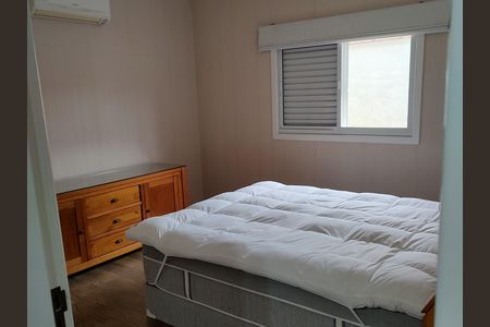 Quarto 1 de casa à venda com 2 quartos, 250m² em Vila Iorio, São Paulo