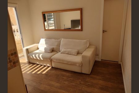 Sala de casa à venda com 2 quartos, 250m² em Vila Iorio, São Paulo