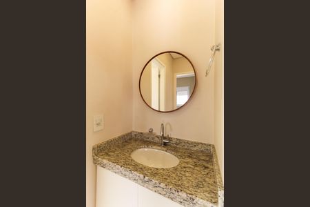 Banheiro de apartamento para alugar com 1 quarto, 39m² em Vila Regente Feijó, São Paulo