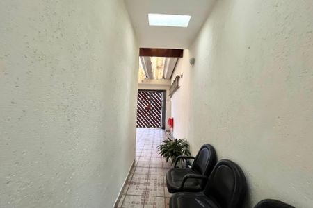 Casa à venda com 107m², 3 quartos e 2 vagasÁrea externa